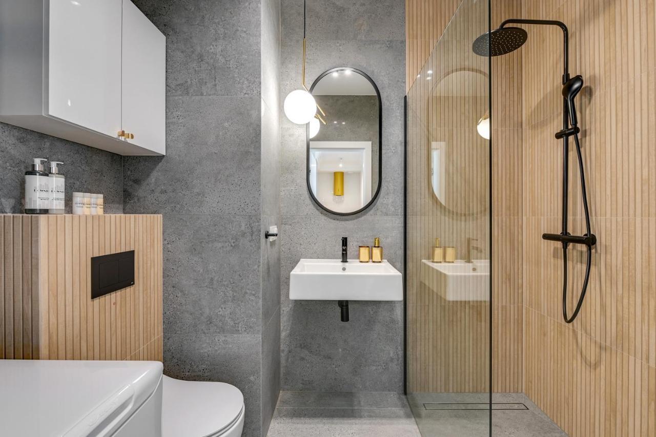 Gdynia Modern Tower & City View By Downtown Apartments Ngoại thất bức ảnh